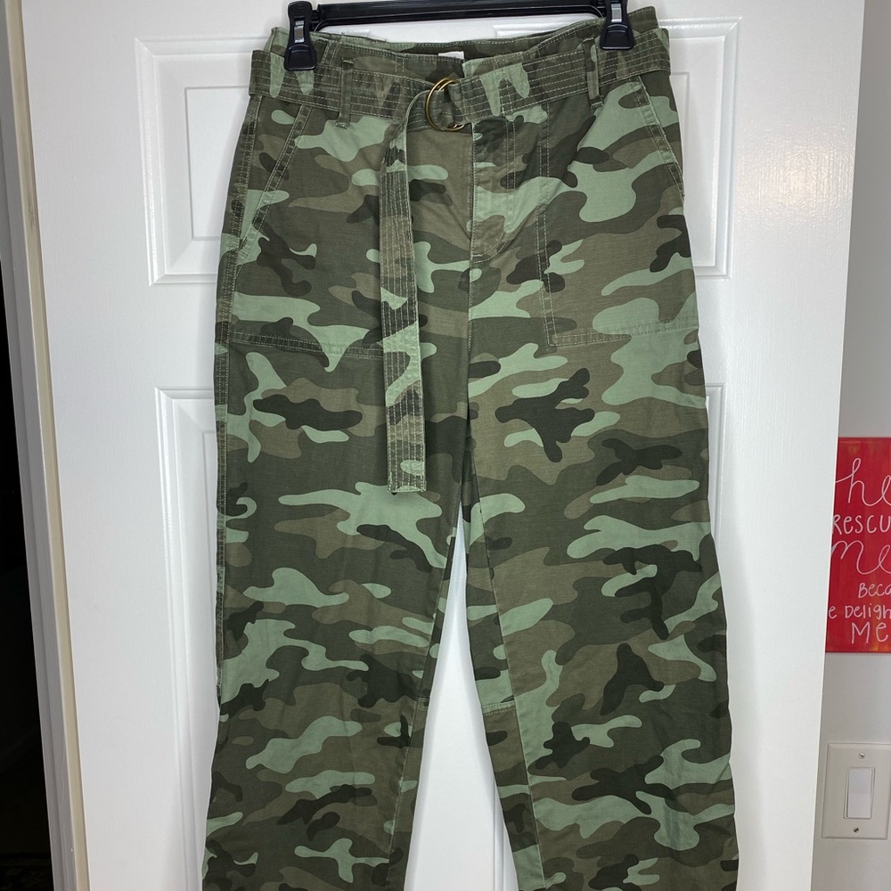 Green Camo Mid Length Pants